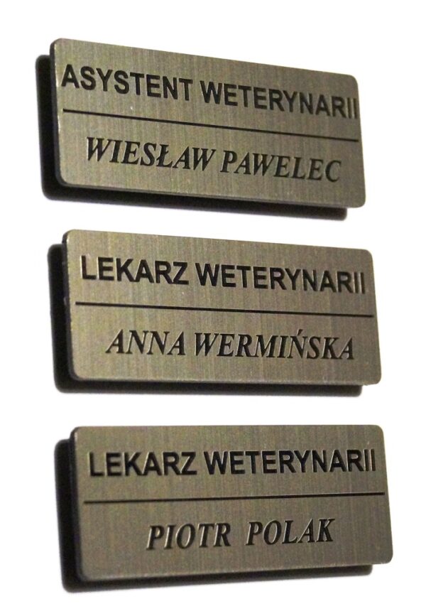 Identyfikator grawerowany laserowo przypinka magnetyczna