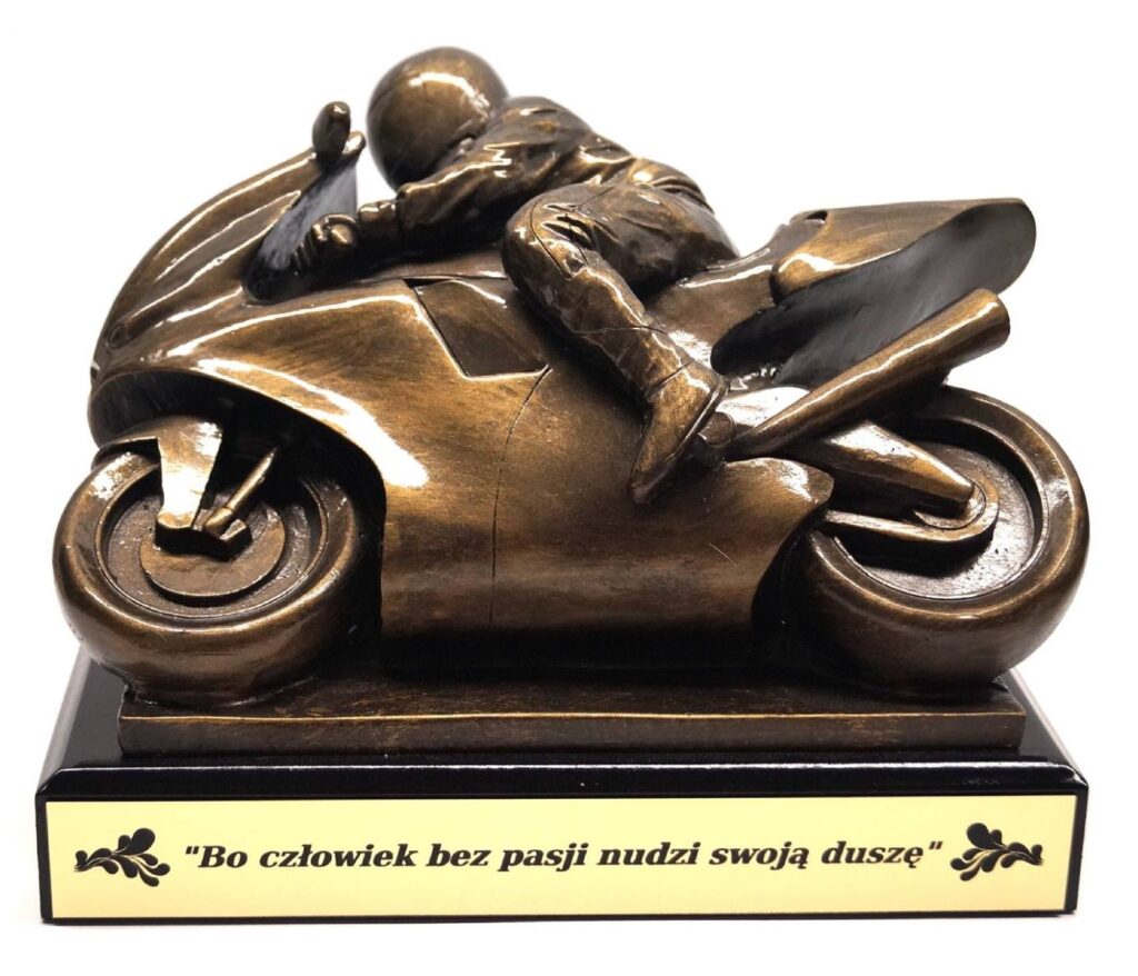 statuetka z grawerem motocykl